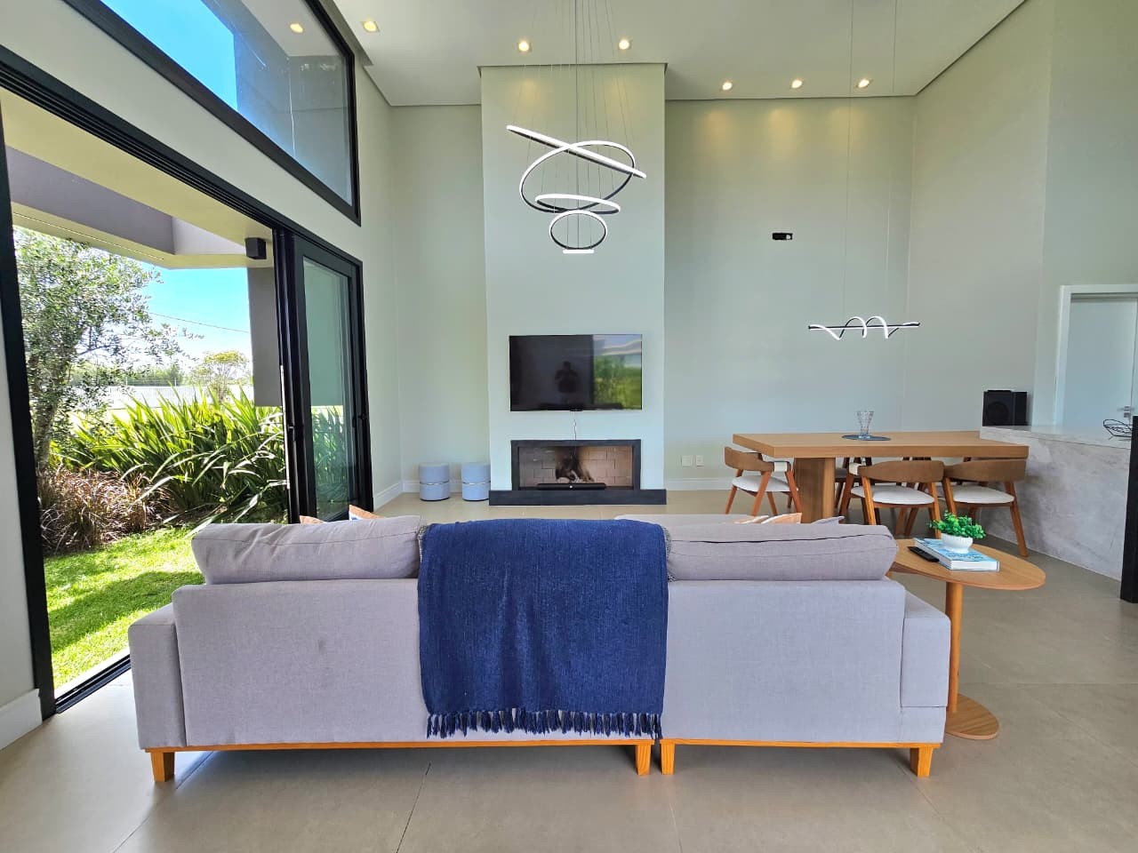 Casa em Condomínio 4 dormitórios para venda, Capão da Canoa em Arroio Teixeira | Ref.: 3548