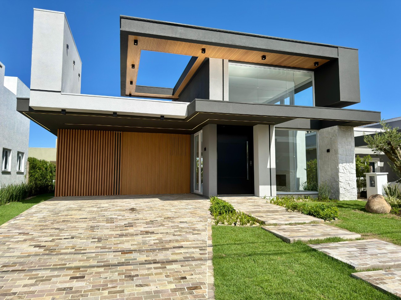 Casa em Condomínio 4 dormitórios para venda, Zona Nova em Capão da Canoa | Ref.: 3759