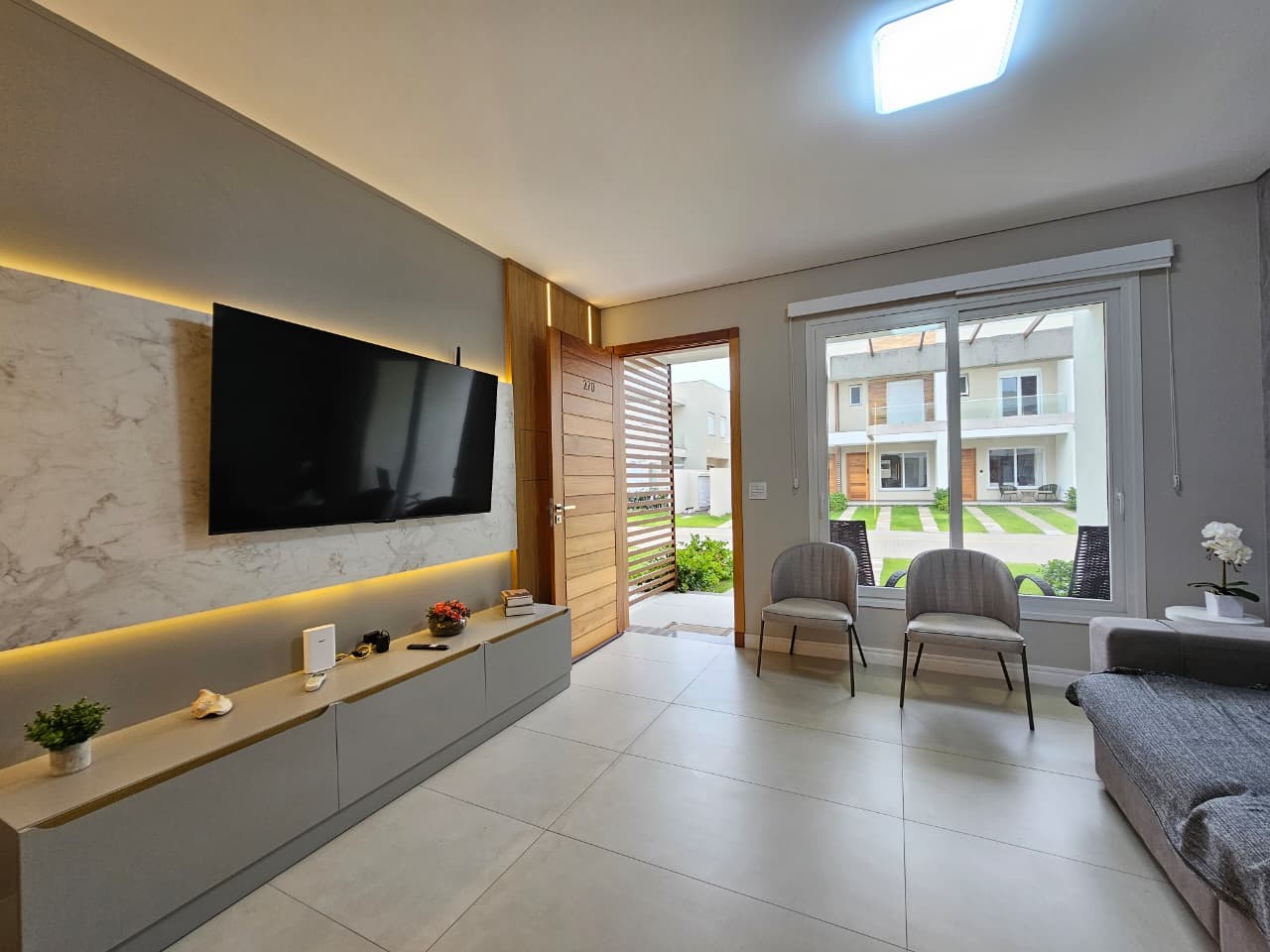 Casa em Condomínio 2 dormitórios para venda, Zona Nova em Capão da Canoa | Ref.: 3801